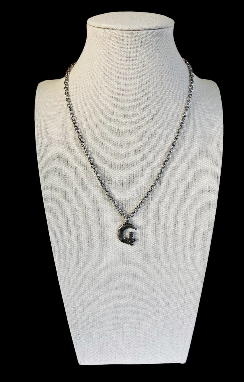 New Mystical Silver Kitty Cat Kitten on Crescent Moon Pendant Necklace